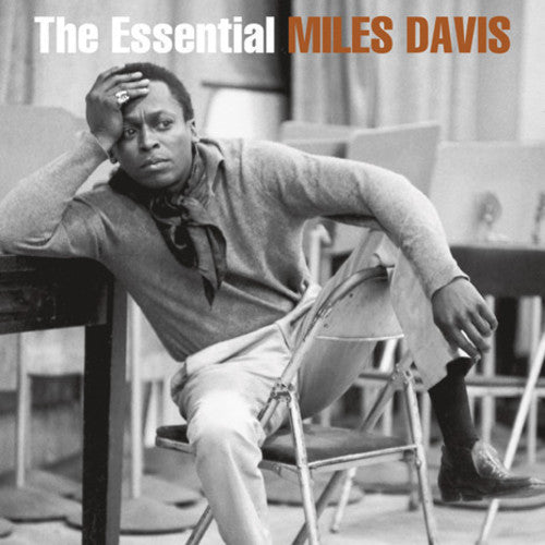 the album cover for Miles Davis - The Essential Miles Davis [Vinyl]