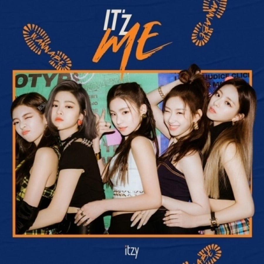 the album cover for ITZY - It'z Me (Random Cover) (Incl. 80pg Photobook, Frame Sleeve, Cover Postcard + 2 x Photocards)