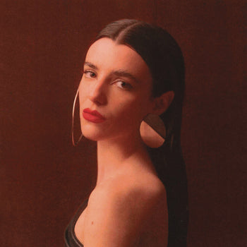 the album cover for Nina Maia - Inteira (Deluxe Edition)