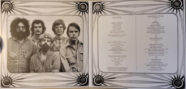 Grateful Dead (Skull & Roses) - Grateful Dead