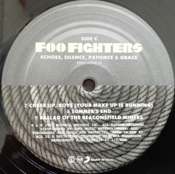Echoes And Silence - Foo Fighters