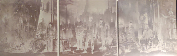 The Black Parade / Living With Ghosts - My Chemical Romance