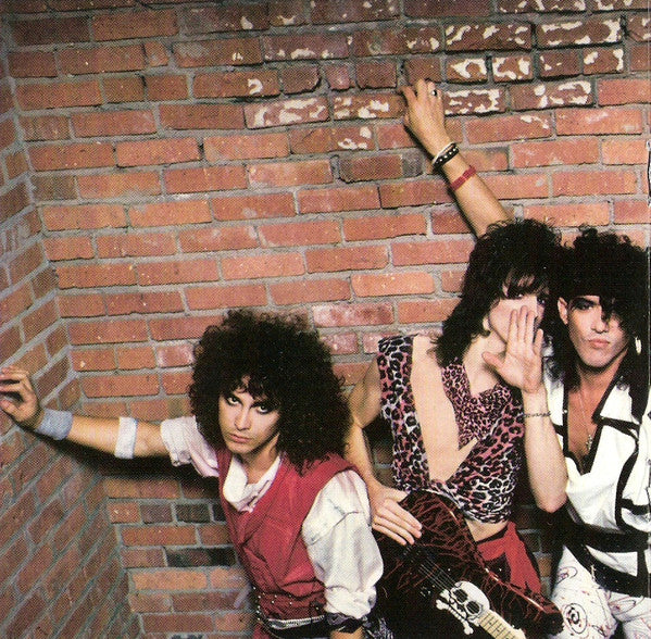 Tell The World: The Very Best Of Ratt - Ratt