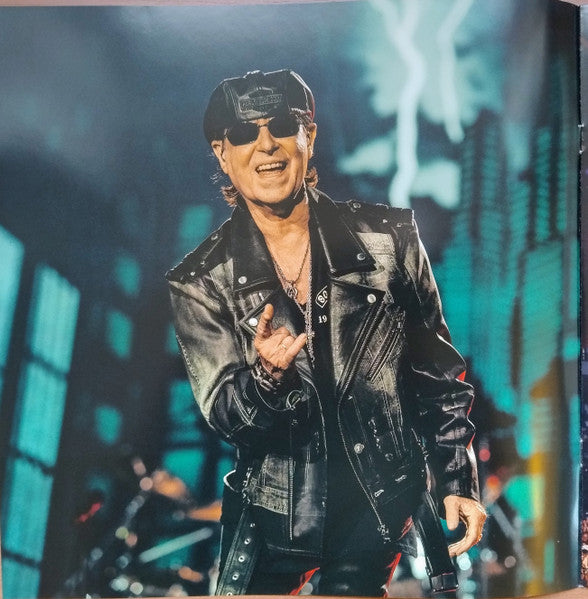Coming Home Live - Scorpions