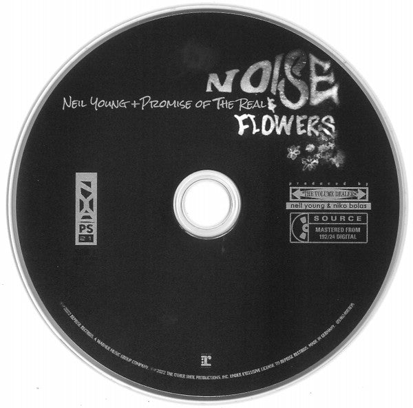 Noise And Flowers - Young, Neil & Promise Of The Real