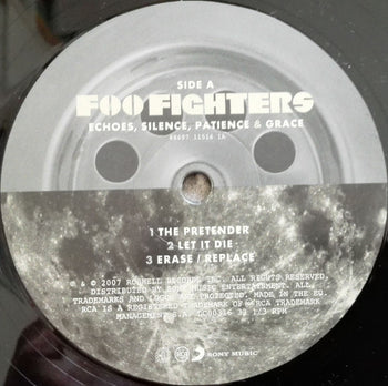 Echoes And Silence - Foo Fighters