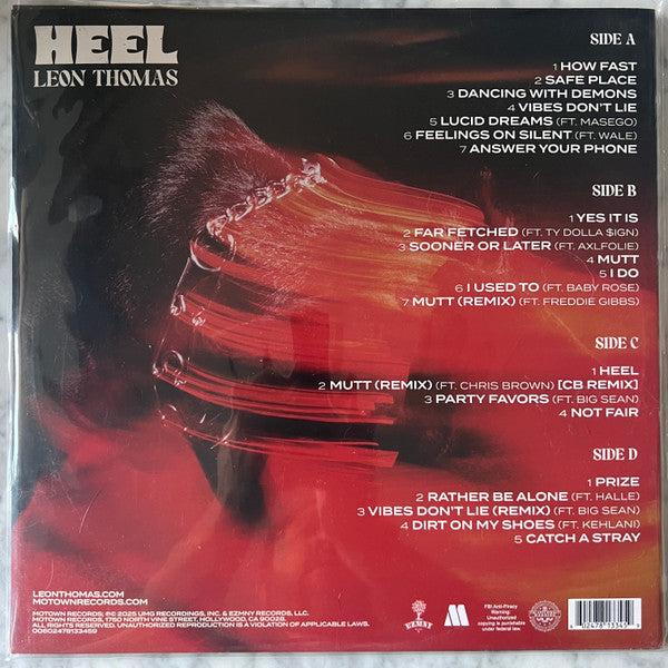 Mutt Deluxe: Heel - Thomas, Leon