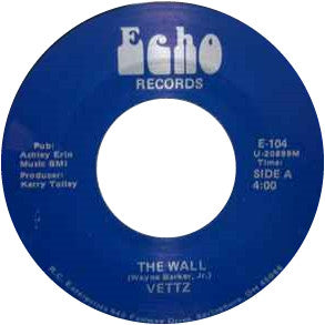 The Wall - Vettz