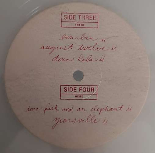 The Universe Smiles Upon You II - Khruangbin