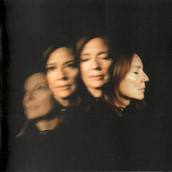 Lives Outgrown - Gibbons, Beth