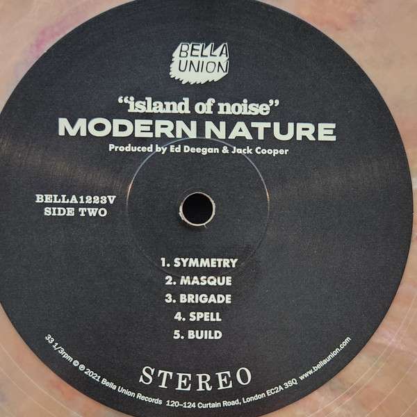Island Of Noise/Island Of Silence - Modern Nature