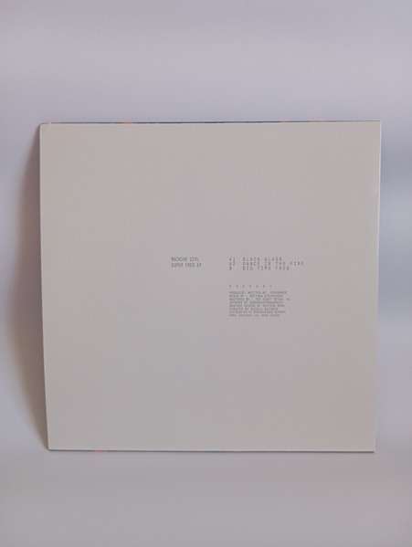Super Freq - Machine Girl