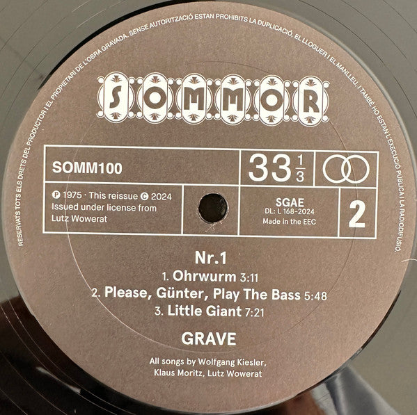Nr. 1 - Grave