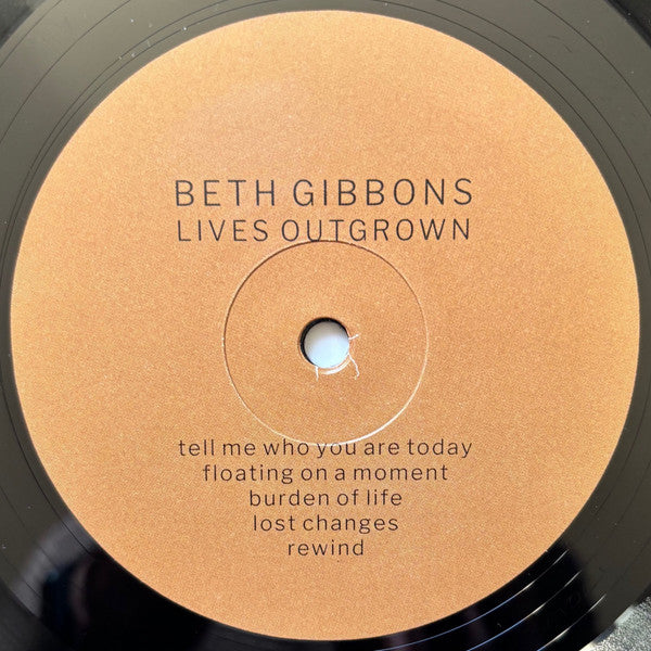 Lives Outgrown - Gibbons, Beth